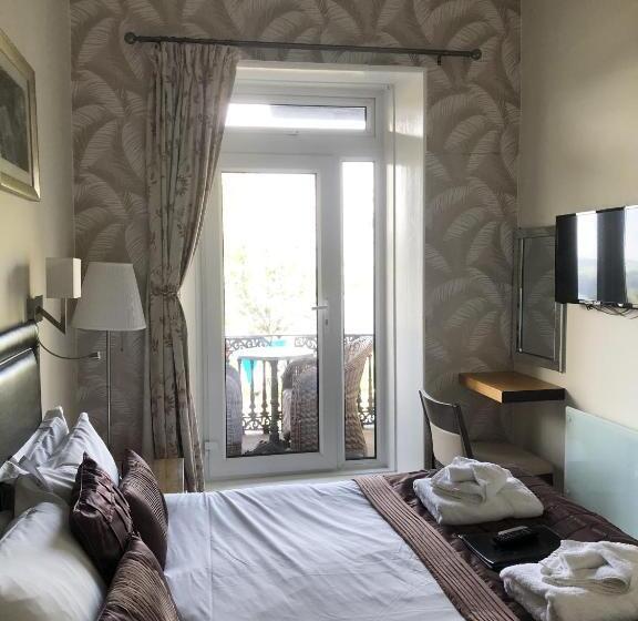 Номер Basic, The Downs, Babbacombe
