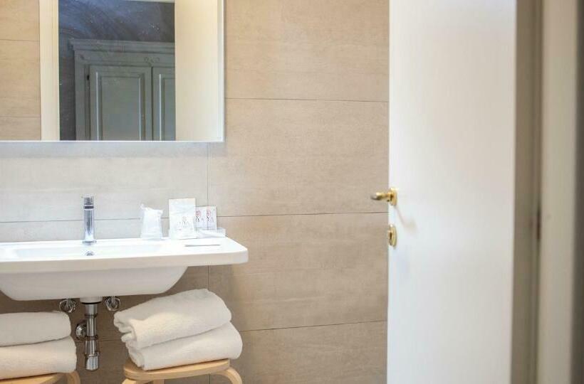 اتاق استاندارد, Parkhotel Montigeto