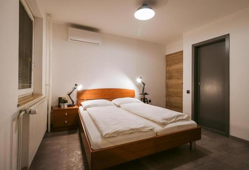 اتاق استاندارد, Bistro & Rooms Pri Karlu   Ex Hiša Budja