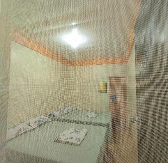 اتاق اکونومی, Rmtm S Beachfront Accommodation