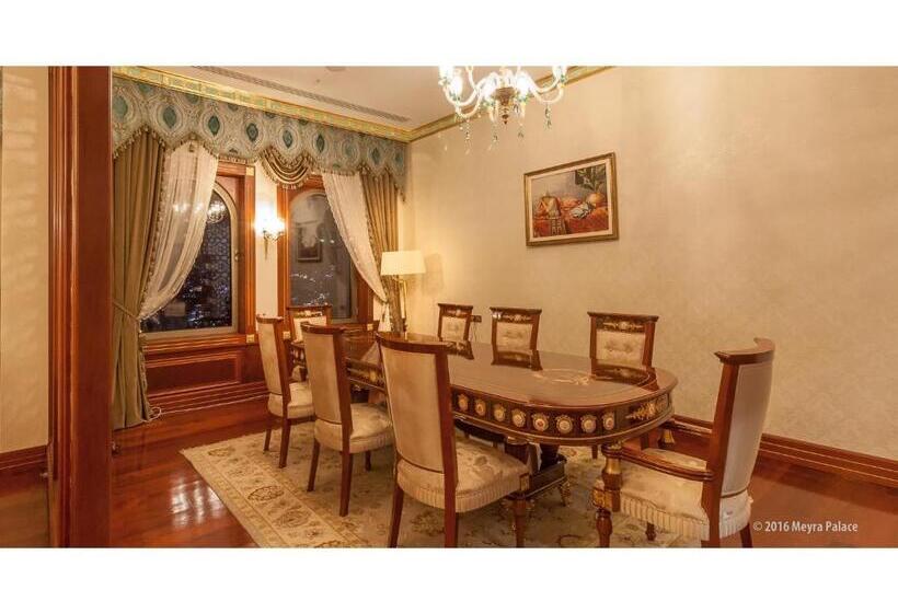 Presidential Suite, Meyra Palace