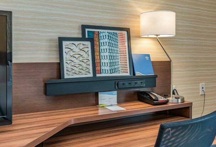带大床的标准间, Fairfield Inn & Suites By Marriott Elkhart