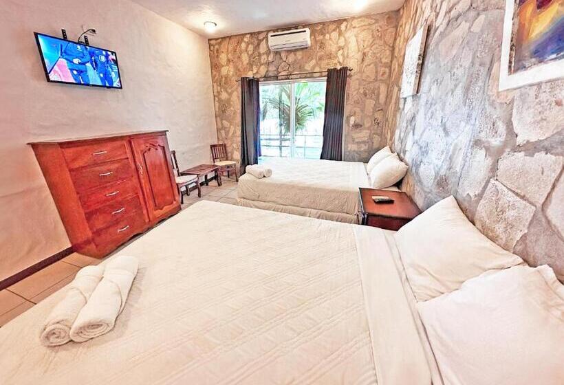 חדר דלוקס עם מרפסת טרסה, Surf Ranch Hotel & Resort