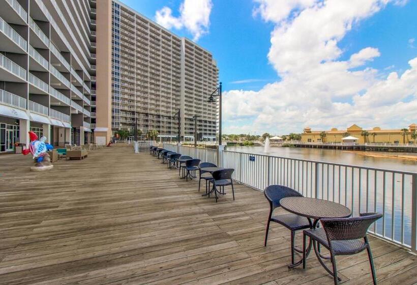 דירת חדר, Laketown Wharf 135