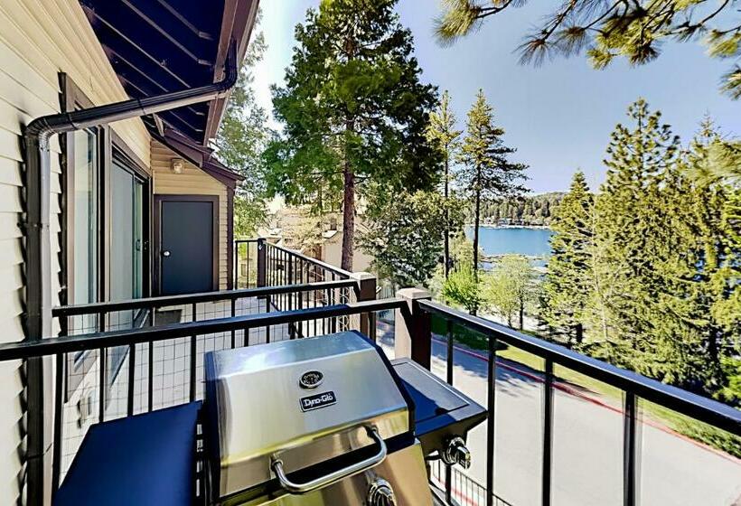 Дом 3 Спальни, Village Bay Haven