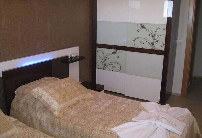 سوئیت 2 خوابه, Boyalik Demirel Residence