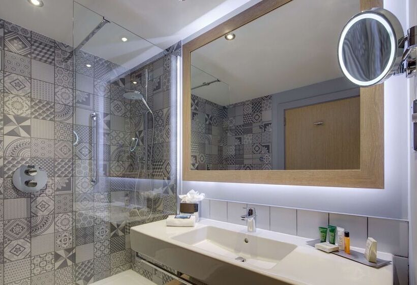 Номер Executive, Hilton Bournemouth