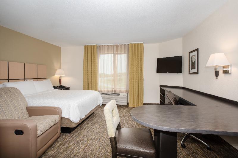 اتاق استاندارد با تخت بزرگ برای معلولان, Hilton Garden Inn Louisville Downtown