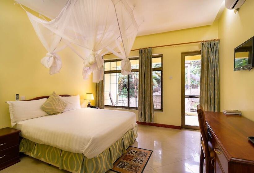 Номер Стандарт с Балконом, Mvuli Hotels Arusha