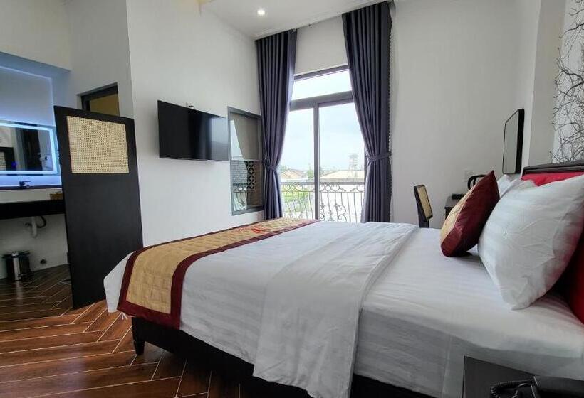 اتاق لوکس با تخت بزرگ, Ruby Hotel Vĩnh Long
