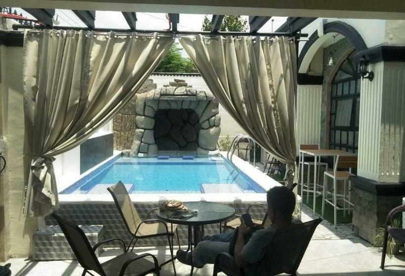 Семейное Студио, Mt View Rock Getaways Home