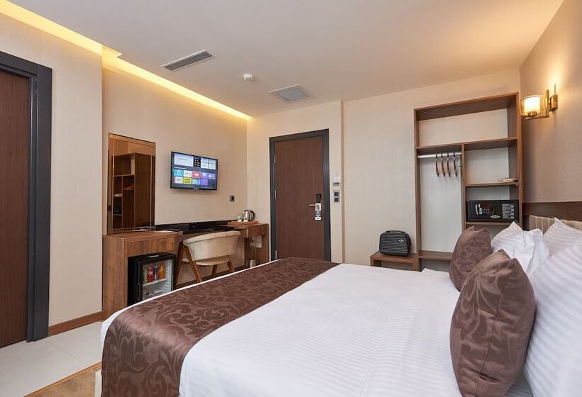 اتاق سوپریور, Trademark Collection By Wyndham Operla Airport Hotels