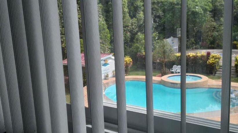 Студия Deluxe, Camiguin Lanzones Resort