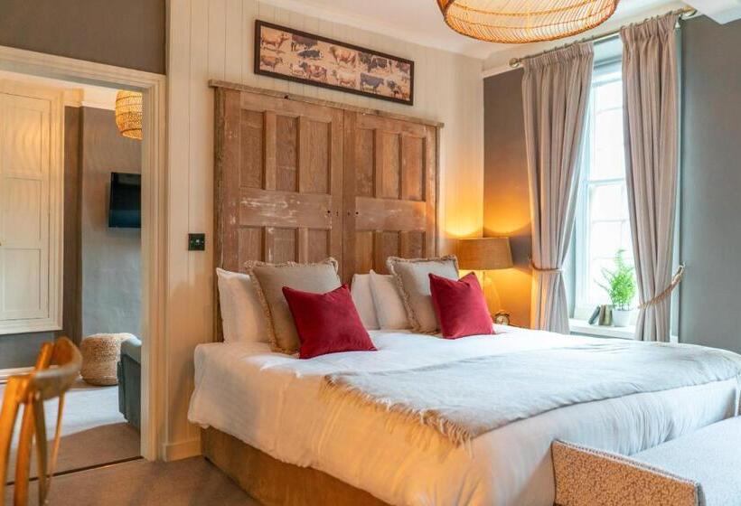 Классический Номер, The George Inn & Plaine