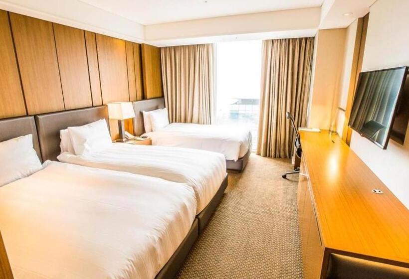 اتاق استاندارد سه نفره, Lotte City Hotel Daejeon