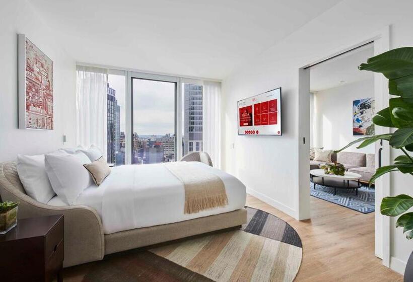 Suite with Terrace, Virgin Hotels New York City
