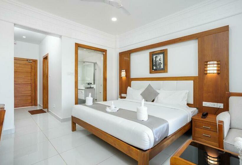 اتاق استاندارد با چشم‌انداز کوهستان, White House, Munnar