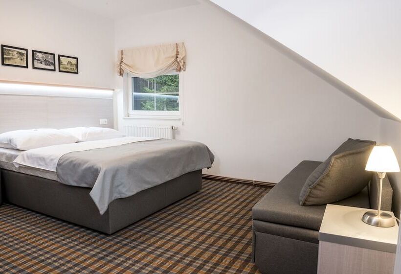 标准三人间, Horský Hotel Dobrá Chata