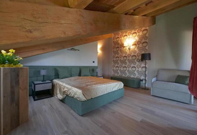 سوئیت با بالکن, Relais Colle Messino Briaglia Mondovì