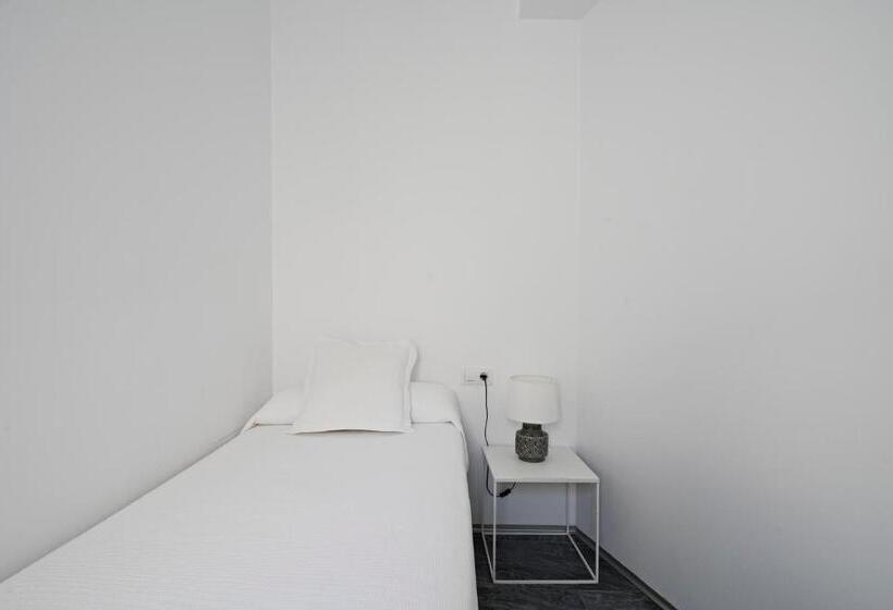Cameră Duplex, Numa I Jondo Apartments