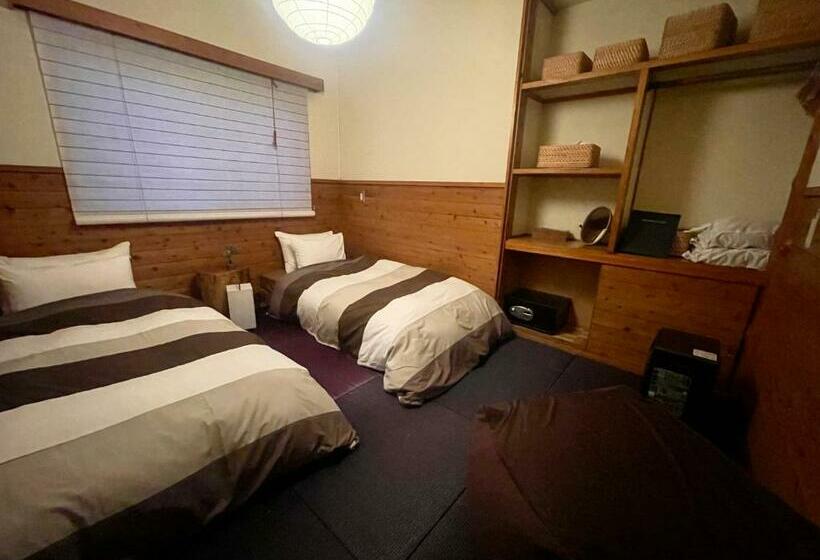 Номер Стандарт, Heidi Guest House