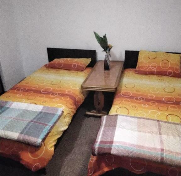 غرفة قياسية, Camera Cu Baie Tina