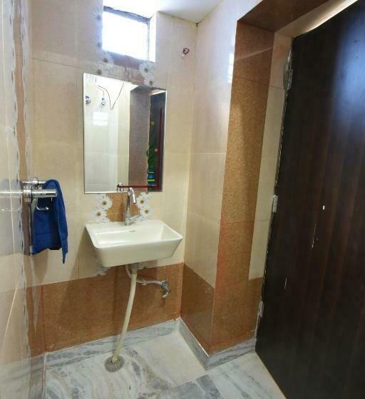 经济房, L G Guest House