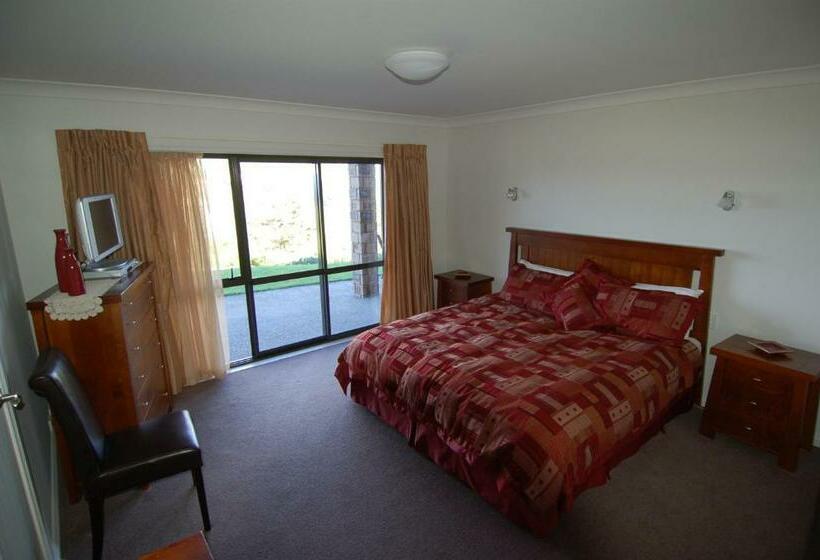 Номер Deluxe Вид на Море, Ohuka Place Homestay