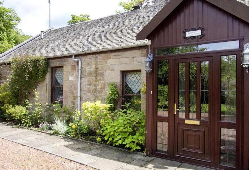 اتاق استاندارد با سرویس بهداشتی مشترک, Bankton House