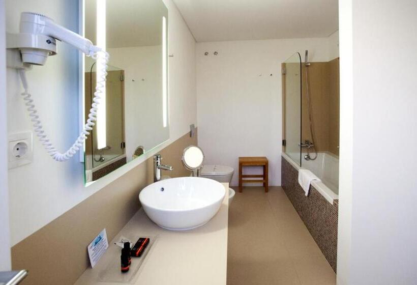 חדר פרמיום, Convento Da Serta