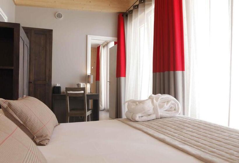 کلبه ییلاقی, L Aiguille Grive Chalets
