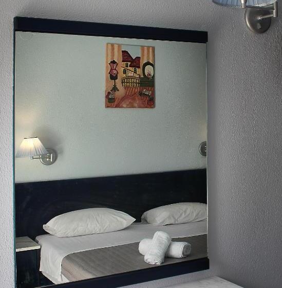 Superior bungalow with sea view, Skion Palace Beach Hotel   Bungalows Boutique