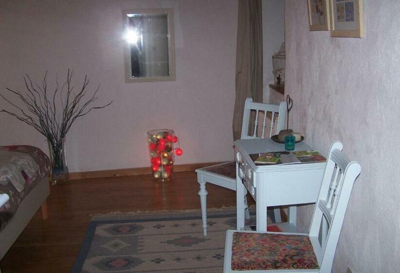 Номер Стандарт, Salomony Chambre D Hôtes