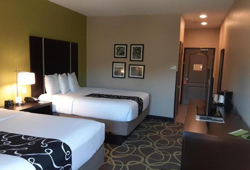 Номер Стандарт, La Quinta By Wyndham Tyler   University Area