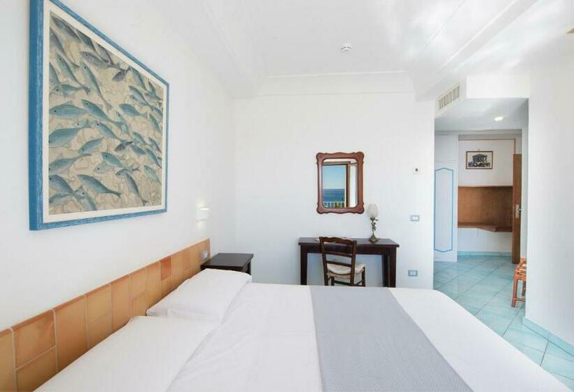 Номер Superior Вид на Море, Maresca Hotel Praiano