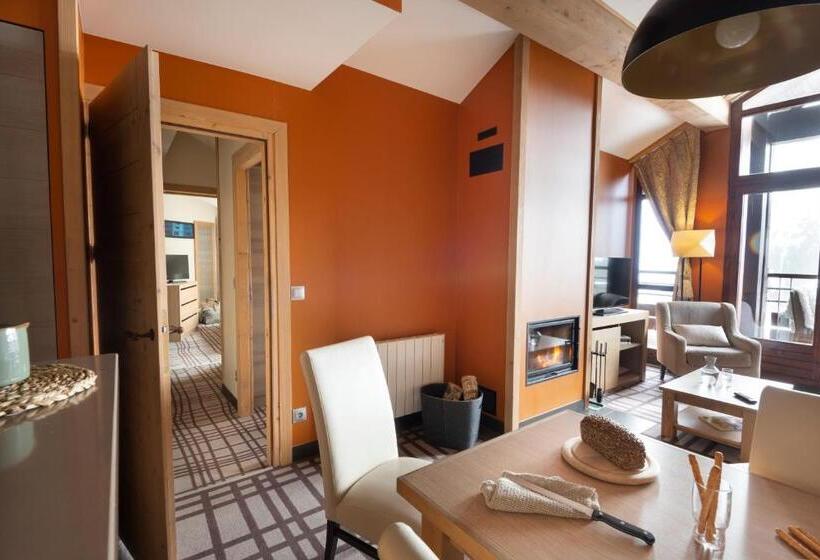 آپارتمان 2 خوابه, Residence Pierre & Vacances Premium Les Terrasses D Helios