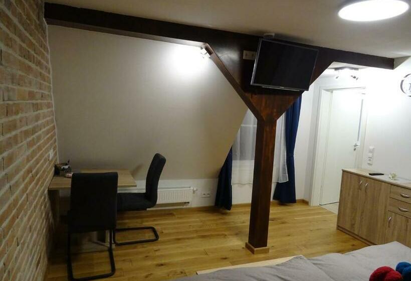 Номер Стандарт, Pensionszimmer Ziaglhidde