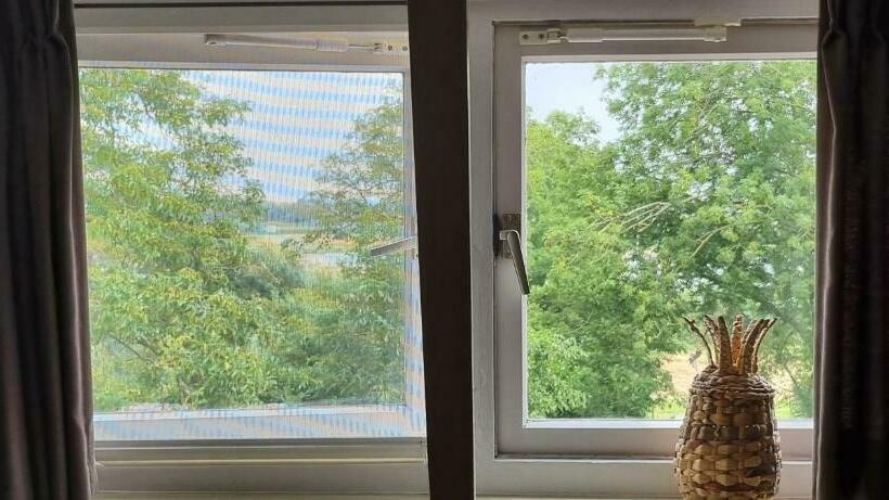 豪华房间, B&b Maaslandje