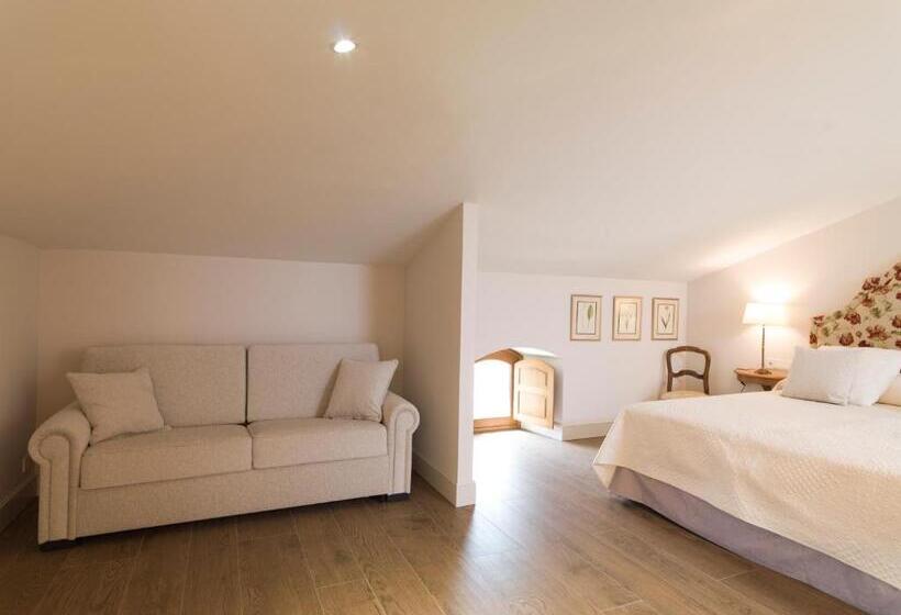 Полулюкс, Hospedium Hotel La Lozana
