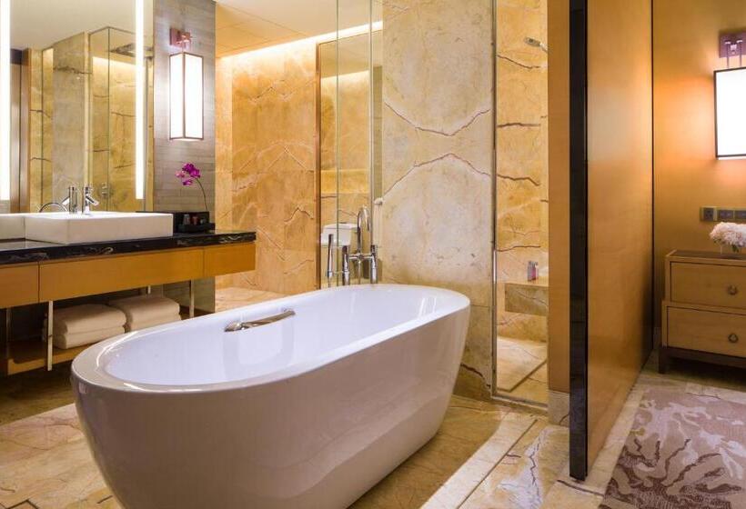 Номер Deluxe Кровать Кинг, Haikou Marriott