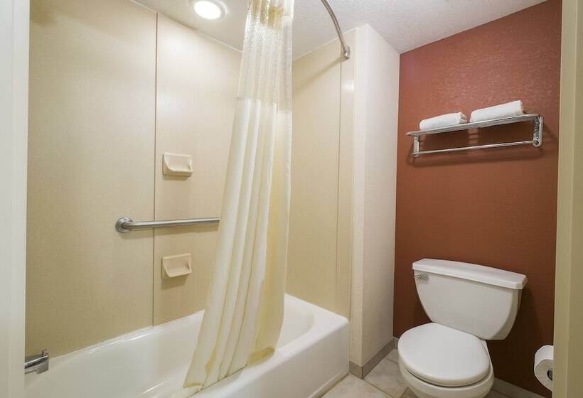 스위트, Red Roof Inn & Suites Philadelphia  Bellmawr