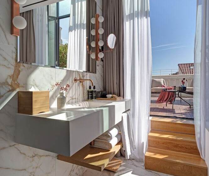Premium room with terrace, Umusic Hotel Madrid