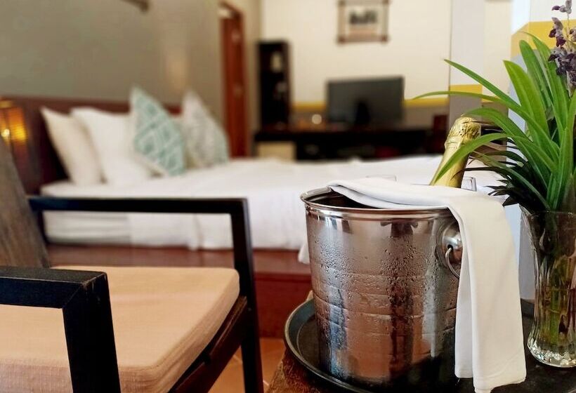 스위트, Sanctuary Hotel Luang Prabang