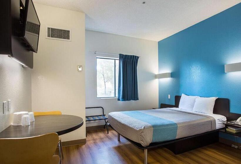 스탠다드 룸, Motel 6 Page, Az
