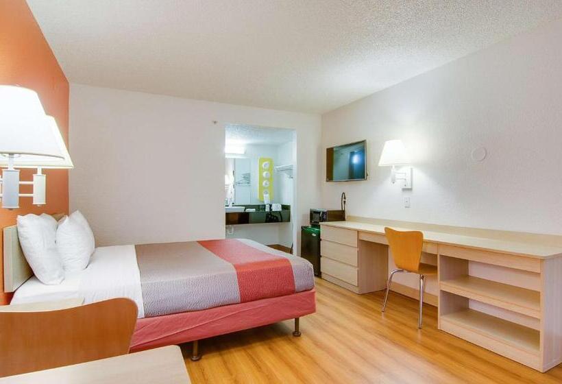 اتاق لوکس, Motel 6tacoma, Wa  South