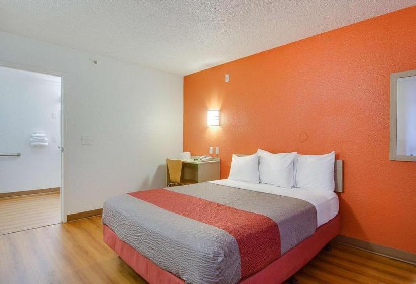 身障者適用スタンダードルーム, Motel 6tacoma, Wa  South