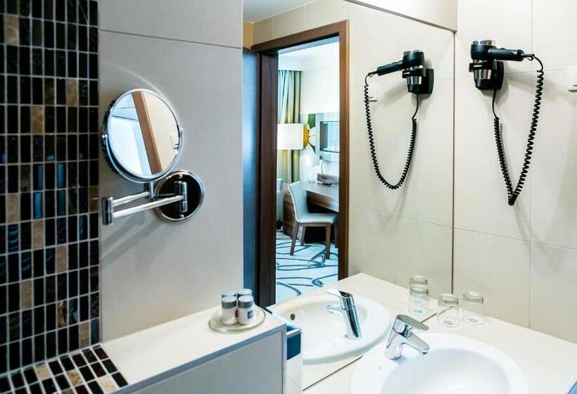 Номер Superior с Балконом, Ambient Hotel & Aroma Spa