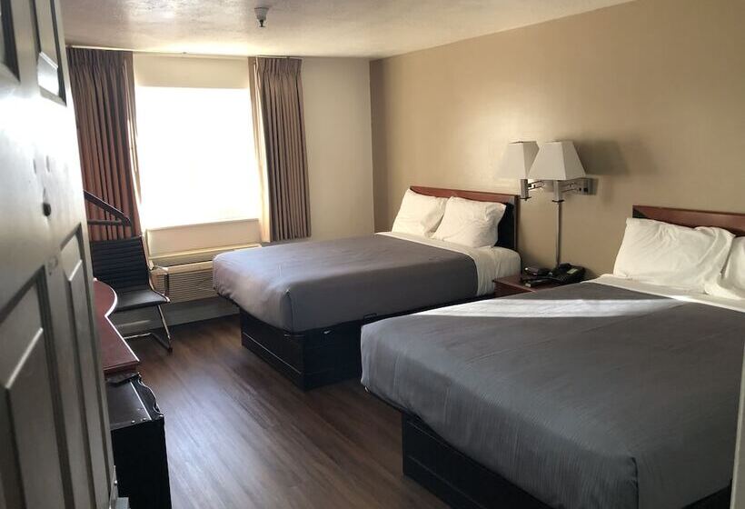Номер Стандарт, Ameri Stay Inn & Suites