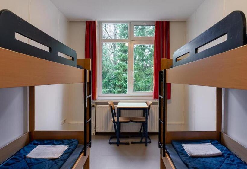 Кровать в Общей Комнате, Stayokay Hostel Arnhem