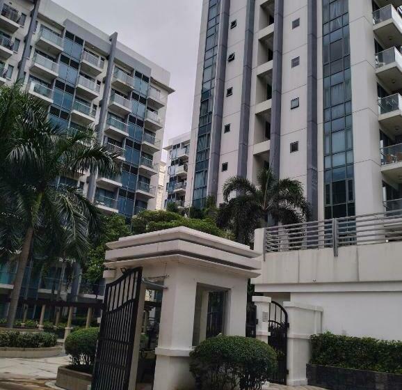 Quarto Economy, Rqui Condotel Near Airport